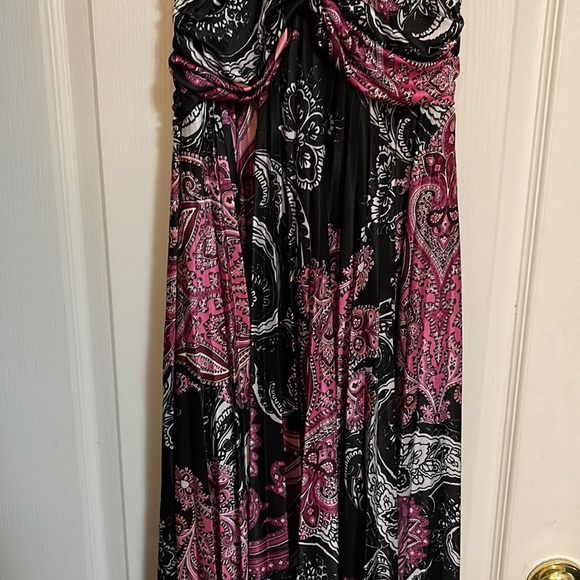 Maxi Dress for Summer - Picture 4 of 6